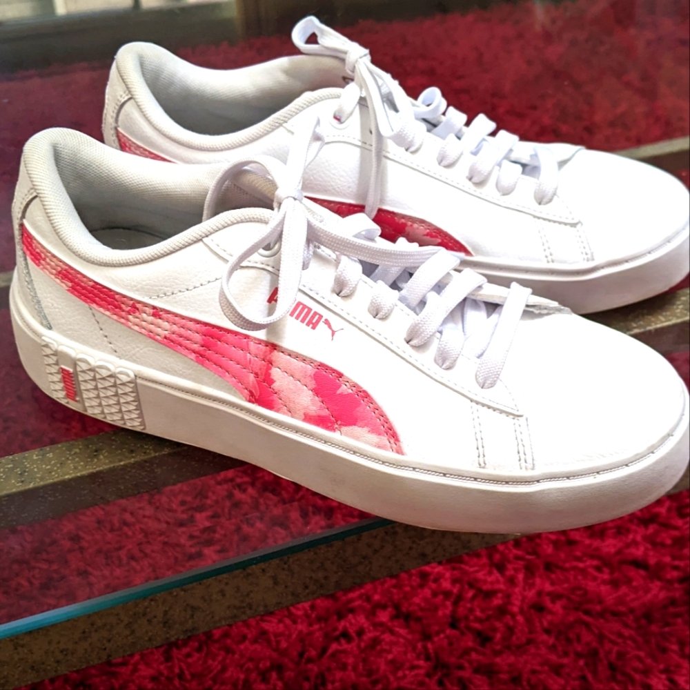 Ladies Puma Skate Shoes Size 8.5